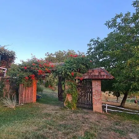 Etno Kompleks Orahovac - Vajat Sova * Aranđelovac